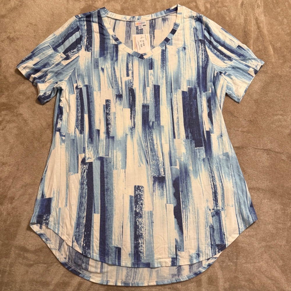 LuLaRoe Iris XL V-Neck Top Blue White Abstract Brushstroke Short Sleeve NWT